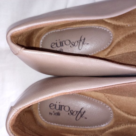 Beige Euro soft Women's flats with sparkle fabric detail - Picture 2 of 3